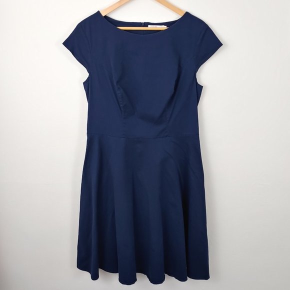 Retro / Vintage -Pinup Style Dress - size XXL runs smaller- rockabilly 50’s vibe - Picture 3 of 7